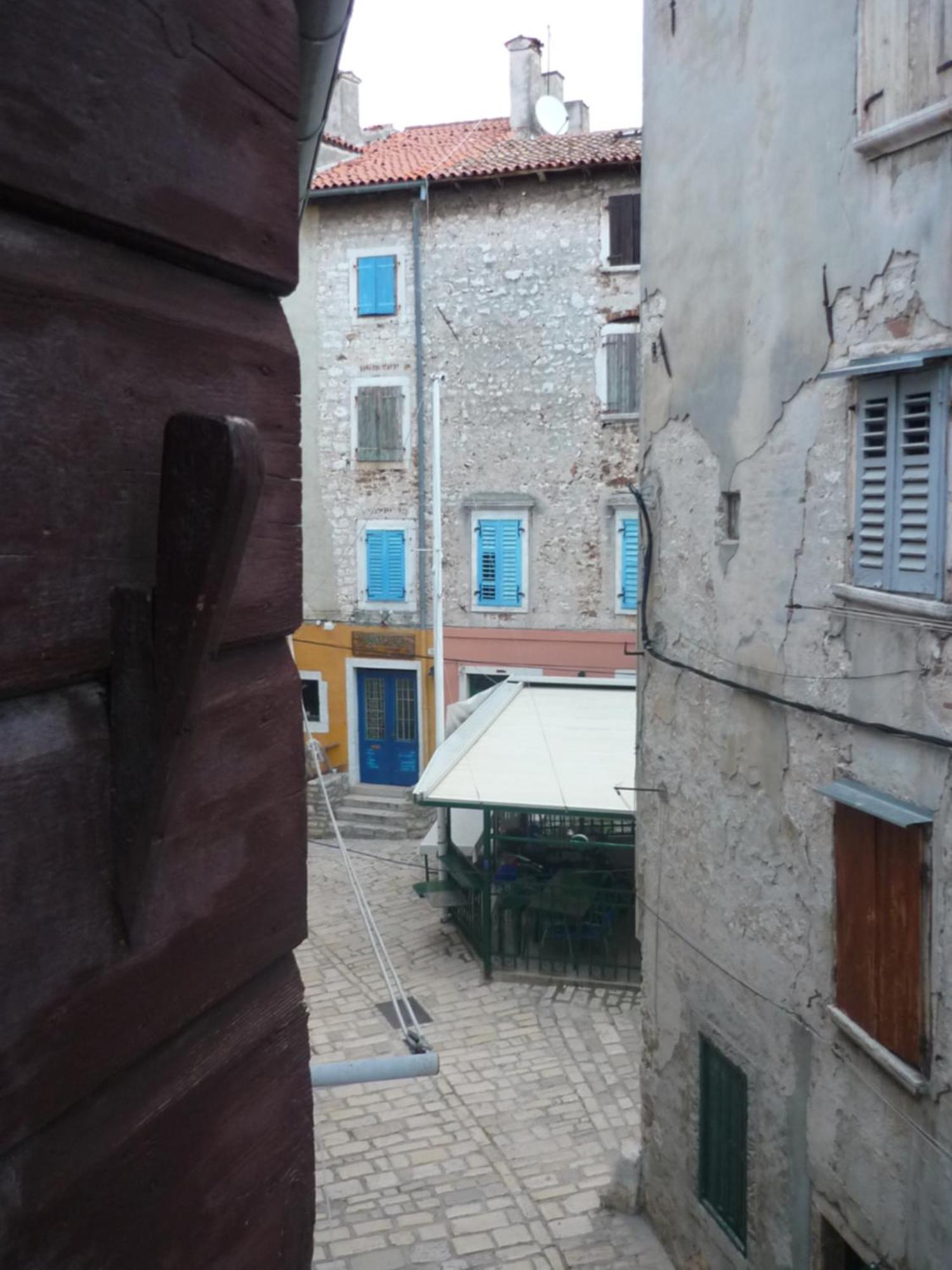 Anna Apartment *
